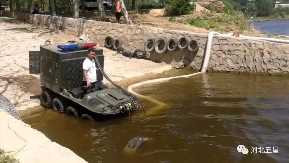 水陸兩棲車 水陸兩棲車